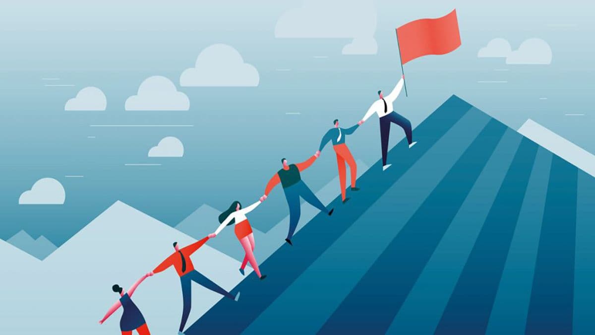 Leadership and Ethics: Navigating Moral Dilemmas in Decision-Making